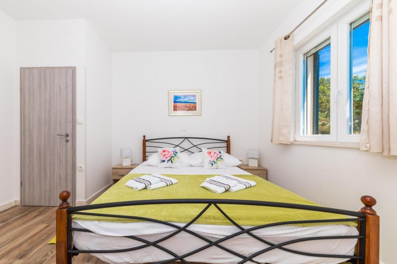Apartment Nina Stobreč Екстериор снимка